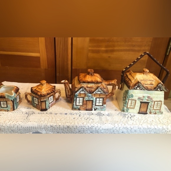 KEELE ST.Pottery,CO. LCD/ England/ hand painted Tea Pot/w cookie jar/cream/sugar - Picture 5 of 10